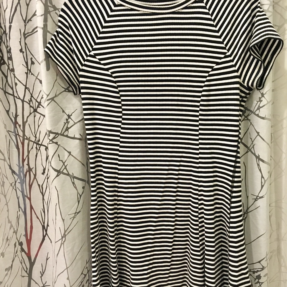 Black and white skater dress